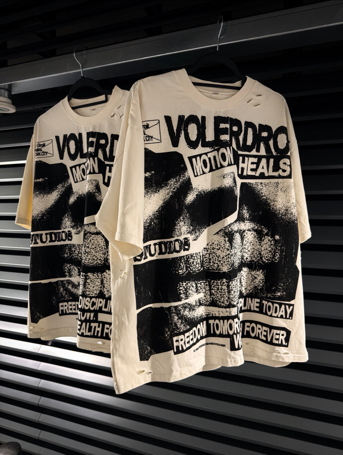 MOTION HEALS TEE
