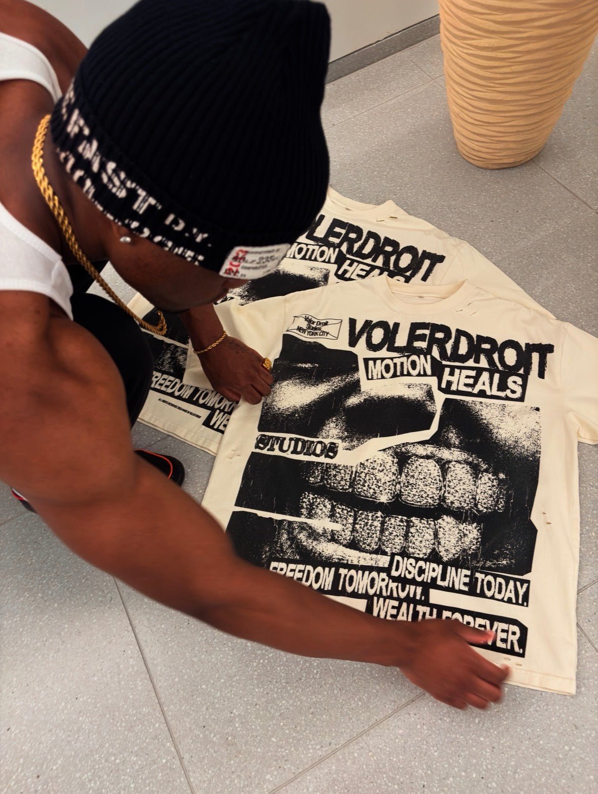 MOTION HEALS TEE